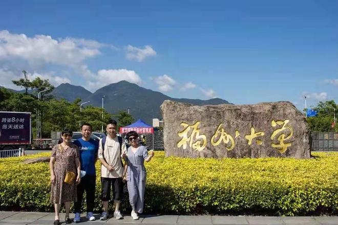 东莞东华初级中学招生_东莞东华高级中学高一升高二招生_东华大学2022研究生招生计划